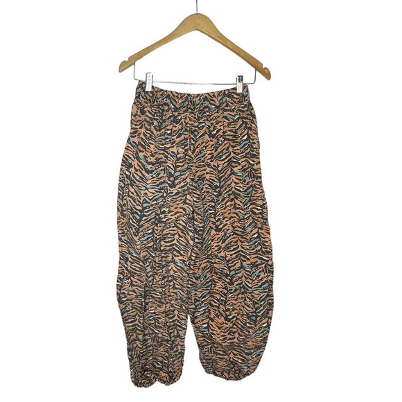 FLASH SALE NWOT Free People Movement Zephyr Patterned Parachute Balloon Pants s - Picture 3 of 14